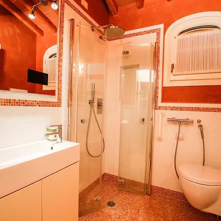 Casa Montecuccoli Летний дом Монтелупо-Фьорентино