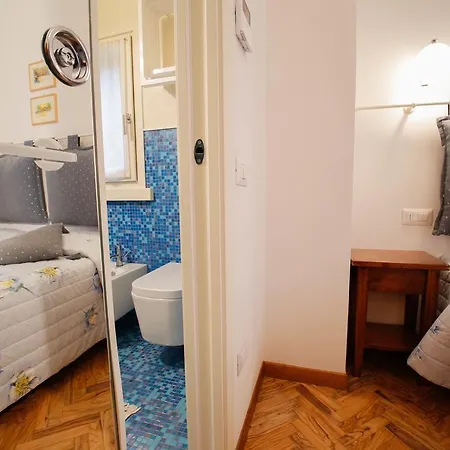 Casa Montecuccoli * Montelupo Fiorentino