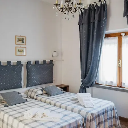 Casa Montecuccoli * Montelupo Fiorentino